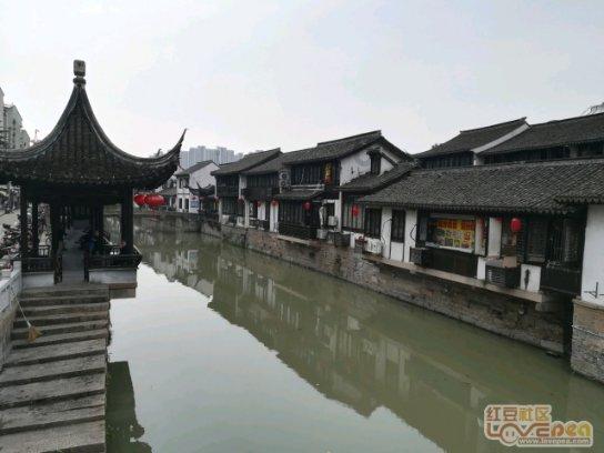 省政协十三届二次会议隆重开幕